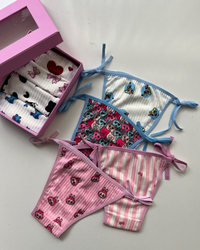 شورت گرهی فانتزی 